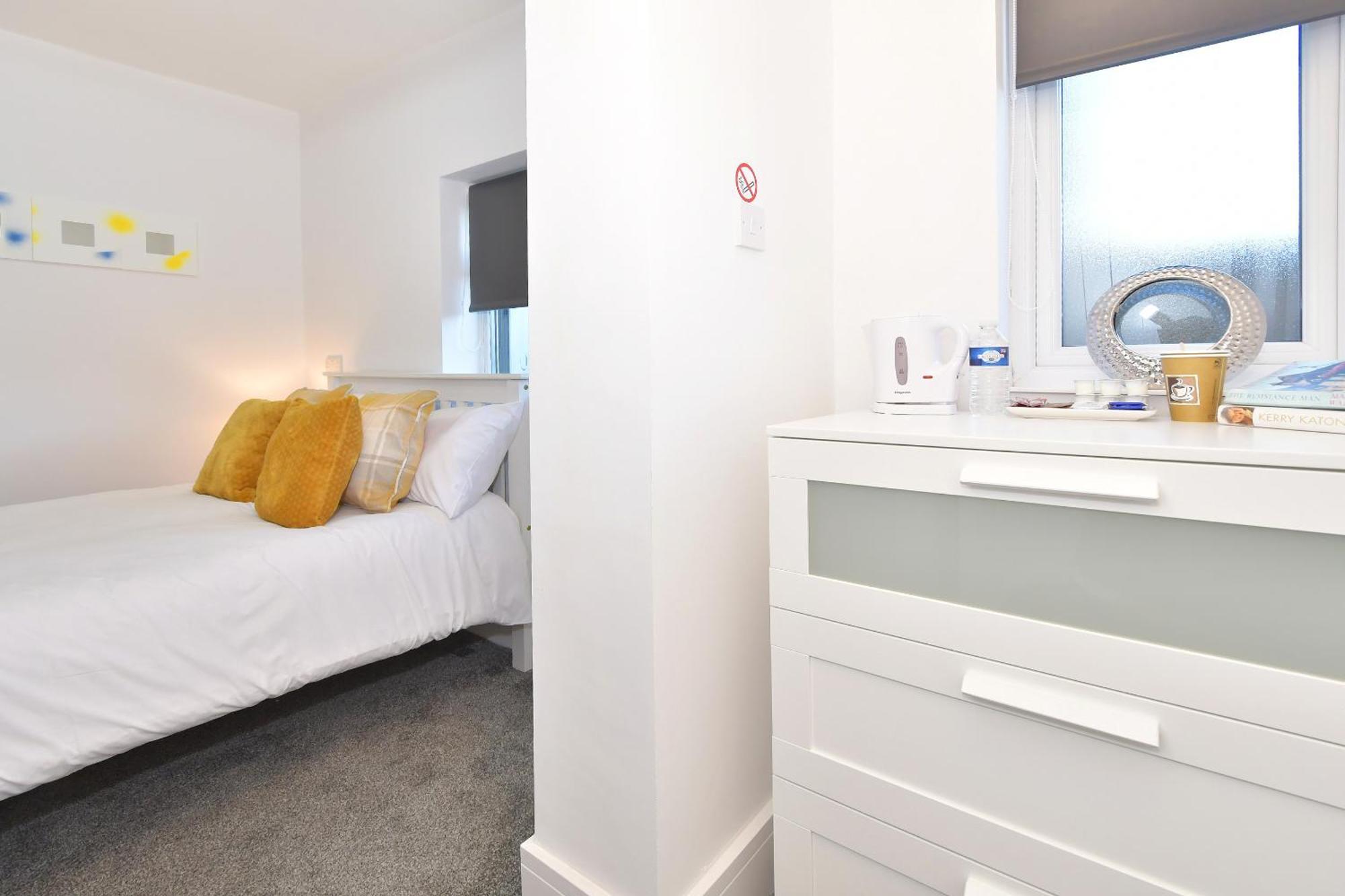 Townhouse @ Henry Street Crewe Ξενοδοχείο Εξωτερικό φωτογραφία