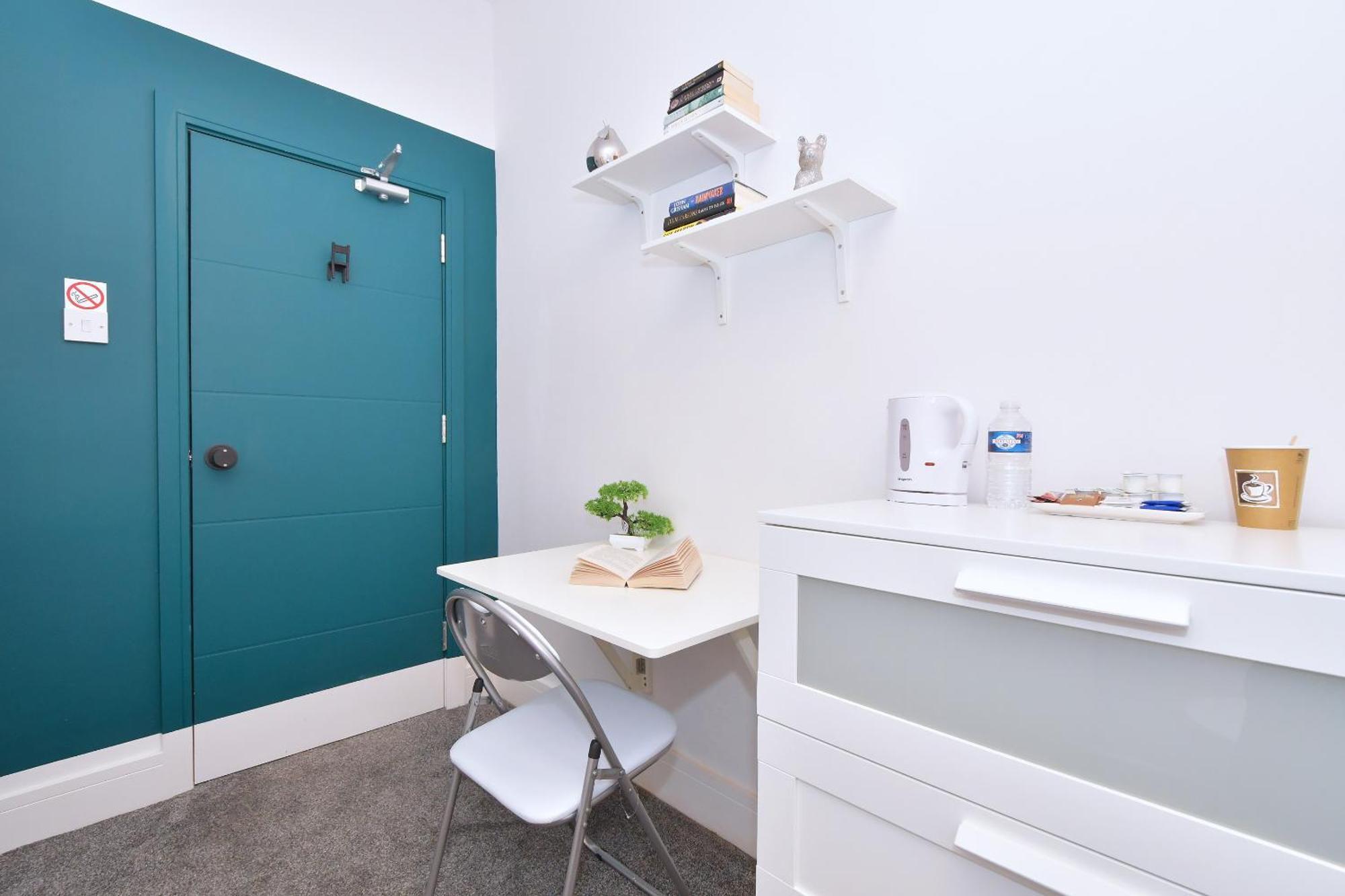 Townhouse @ Henry Street Crewe Ξενοδοχείο Εξωτερικό φωτογραφία
